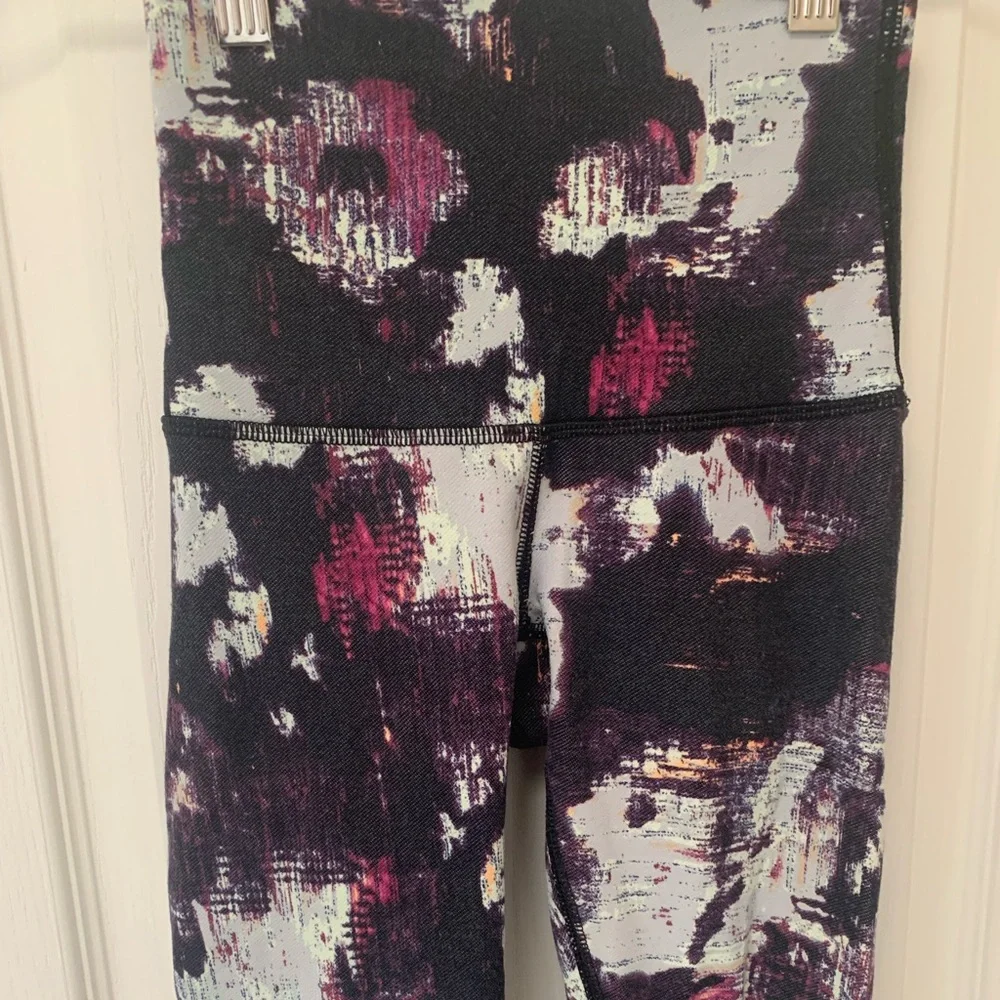 Wunder Under Hi Rise Pant - Picture 7 of 9